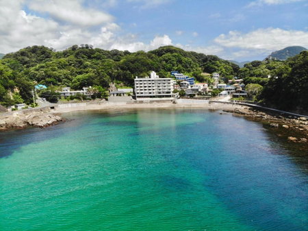 Guesthouse All you need - All rooms have an ocean view!, Shimoda, Japan