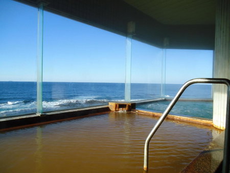 Koganezaki Furofushi Onsen, Fukaura, Japan