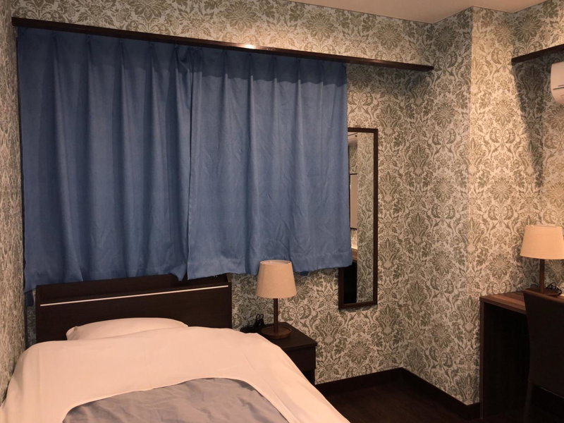 Hatoya Hotel, Tokyo, Japan