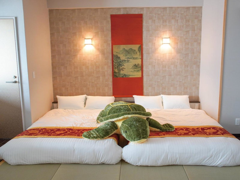 Hotel Chula Vista SENAGA -SEVEN Hotels and Resorts-, Naha, Japan