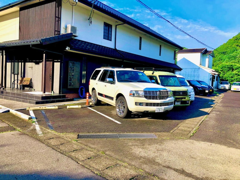 Ricco Mond Hills Apartment Houseアパートタイプの宿は宿泊者と接しない 安全な宿, Nachikatsuura, Japan