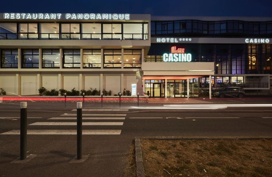 L'Échappée - Hôtel Casino Dieppe, Dieppe, France