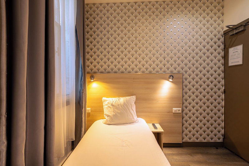 Hôtel Aix Europe, Paris, France