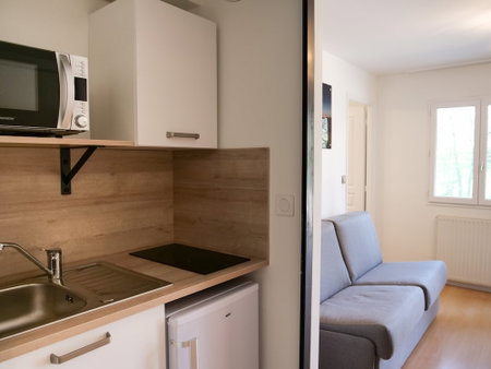Motel 991, Viviers-du-Lac, France
