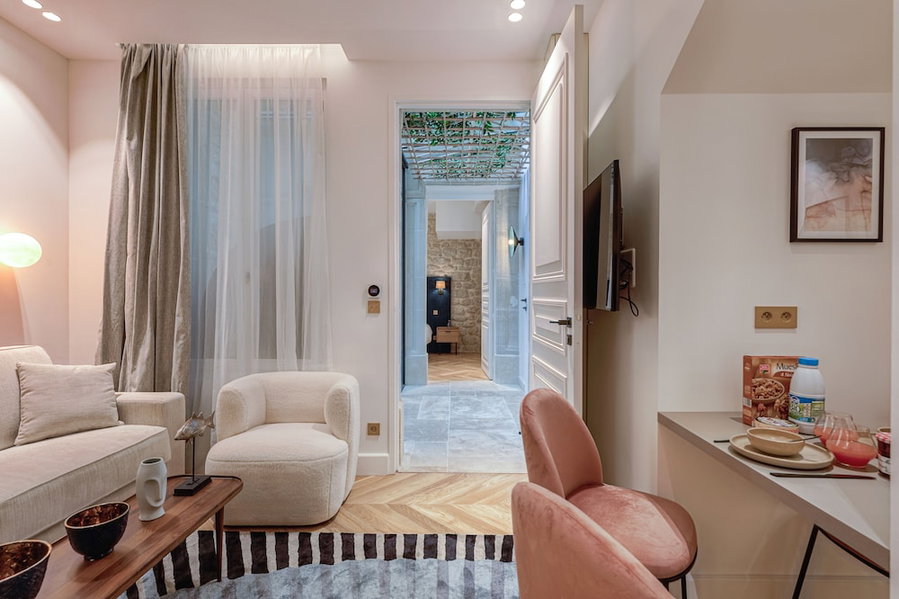 Aparthotel Quartier Libre Saint Georges, Paris, France