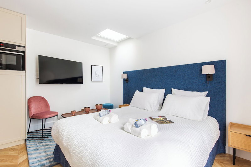 Aparthotel Quartier Libre Saint Georges, Paris, France