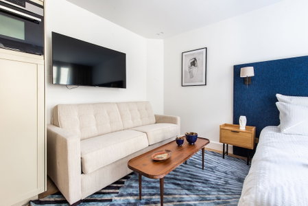 Aparthotel Quartier Libre Saint Georges, Paris, France