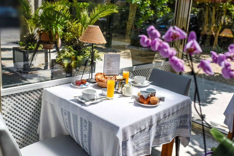 Logis Hotel & Restaurant Bergeret Sport, Hendaye, France