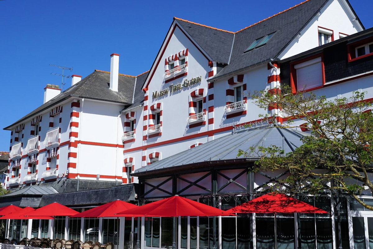 Hotel · Domaine du Limonay, The Originals Collection, Saint-Méloir-des-Ondes