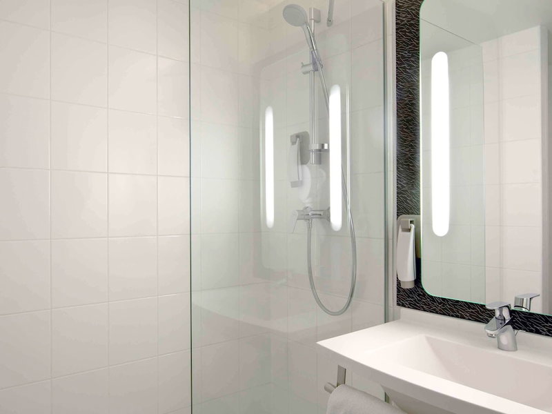 ibis Clermont Ferrand Nord Riom, Riom, France