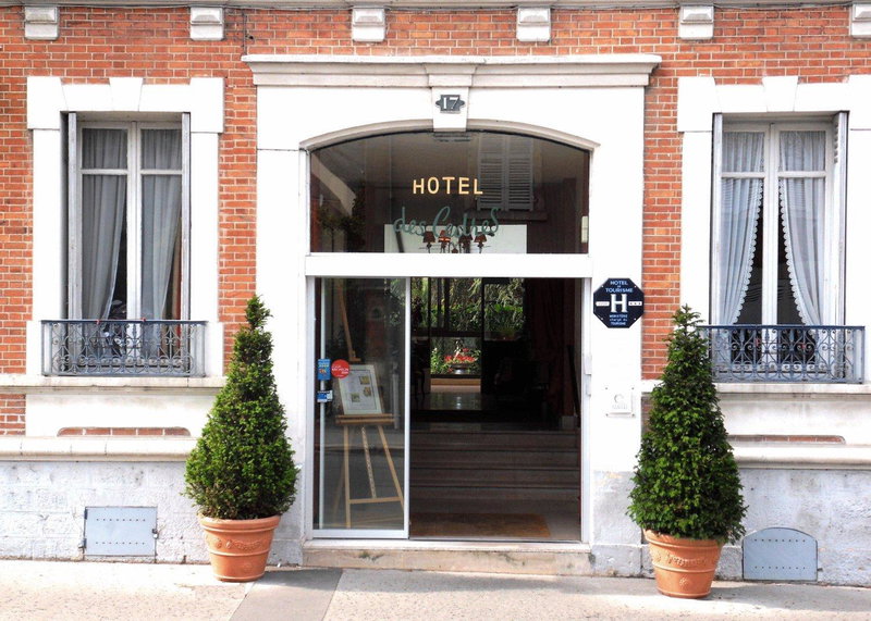 Urban Style Hôtel des Cèdres, Orléans, France
