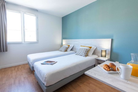 Comfort Aparthotel Aix Le Tholonet, Aix-en-Provence, France