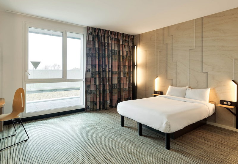 B&B HOTEL Versailles Rocquencourt, Le Chesnay, France
