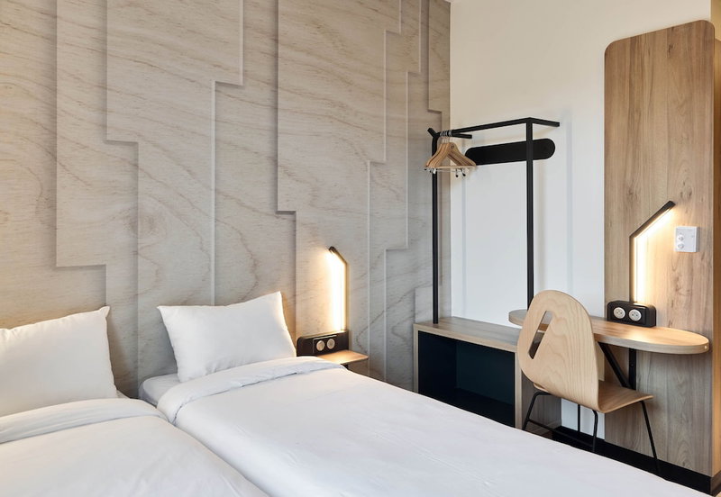 B&B HOTEL Versailles Rocquencourt, Le Chesnay, France