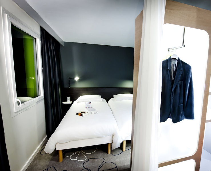 ibis Styles Brest Centre Port, Brest, France