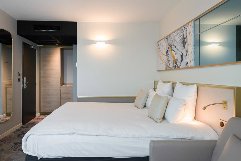 Brit Hotel Orléans St Jean de Braye - L'Antarès, Saint-Jean-de-Braye, France
