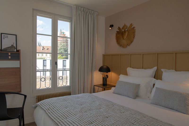 Hôtel Le Prieuré, Paray-le-Monial, France