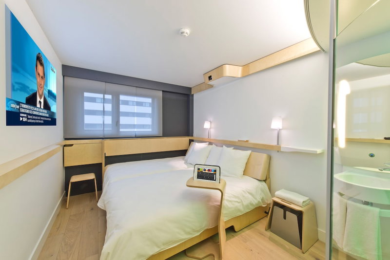 Nomad Hotel Roissy CDG, Le Mesnil-Amelot, France