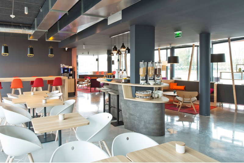 Nomad Hotel Roissy CDG, Le Mesnil-Amelot, France