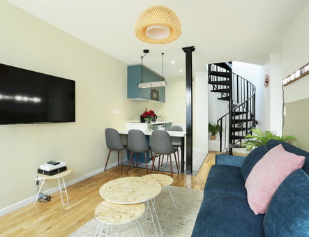 Rent a Room - Residence Caire, Montorgueil, Paris, France