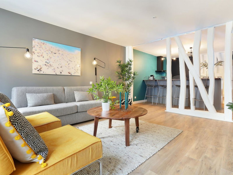 Rent a Room - Residence Caire, Montorgueil, Paris, France