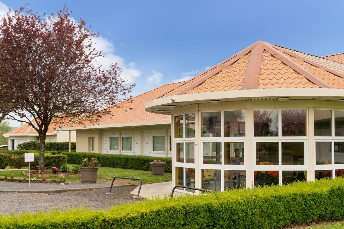 Hotel · The Originals Access Aéroport, Hôtel Aurillac, Aurillac