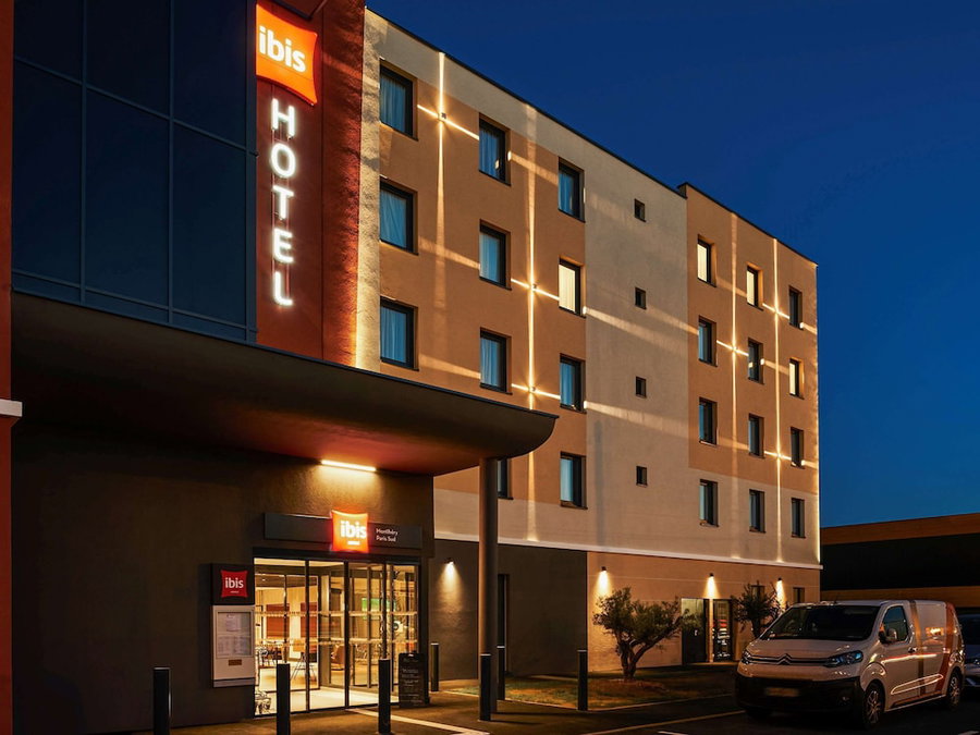 Ibis Montlhery Paris Sud, Montlhery, France