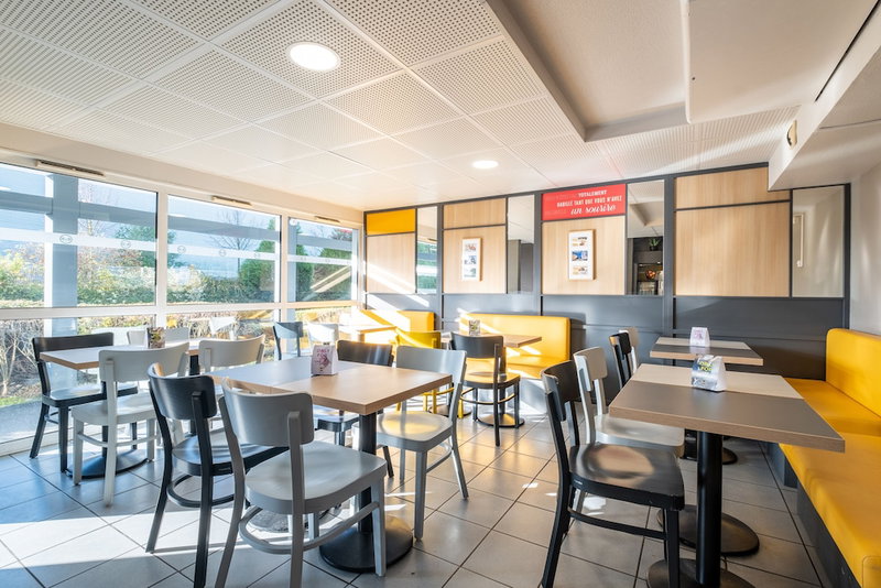B&B HOTEL Lille Seclin Unexpo, Seclin, France