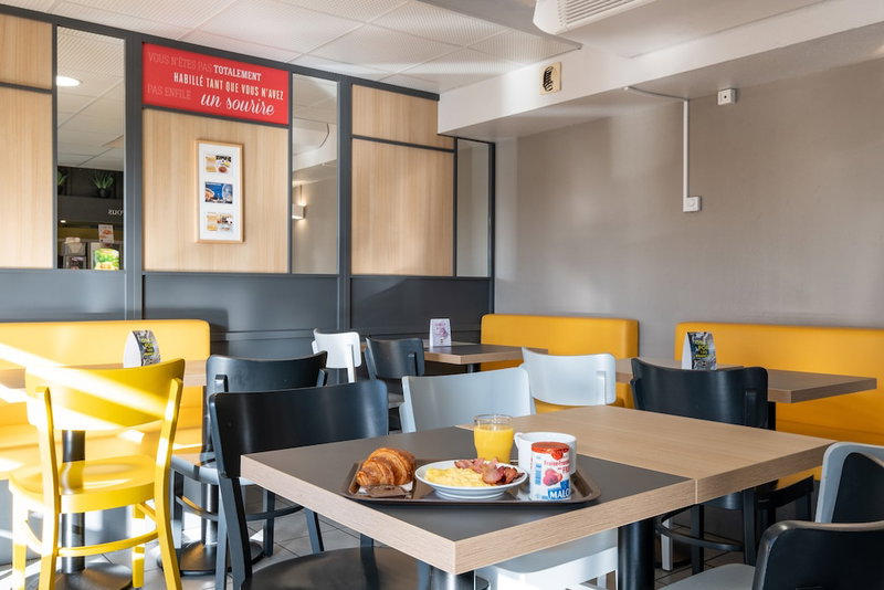 B&B HOTEL Lille Seclin Unexpo, Seclin, France