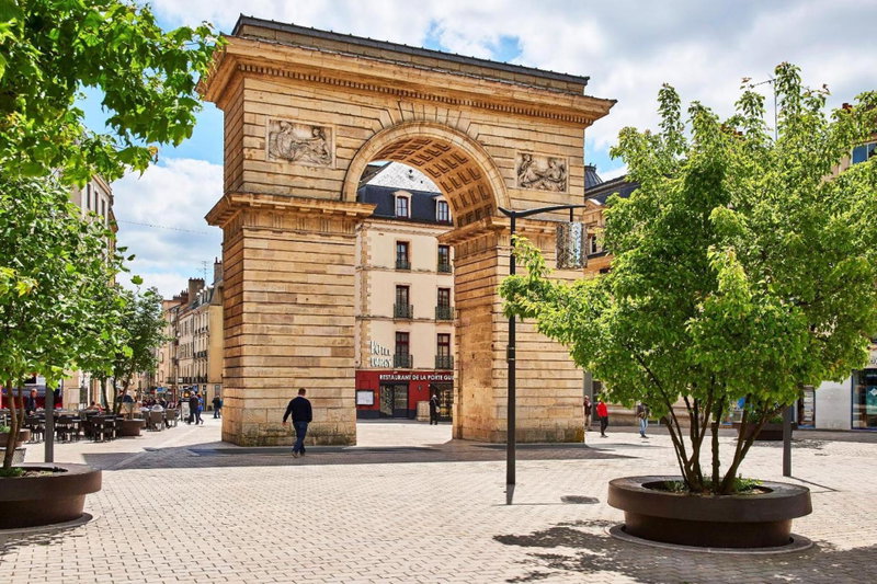 Logis Hotel Darcy Dijon Centre, Dijon, France