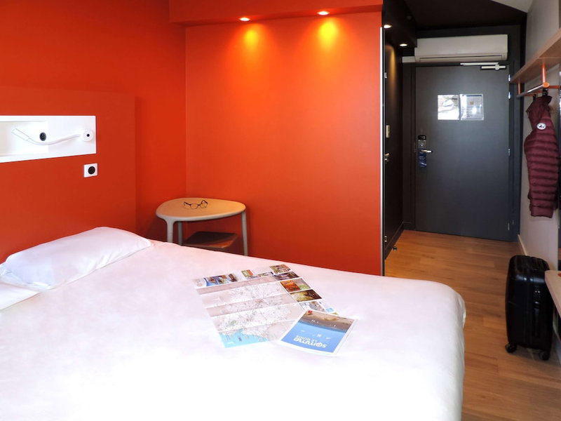 ibis budget Amiens Centre Gare, Amiens, France