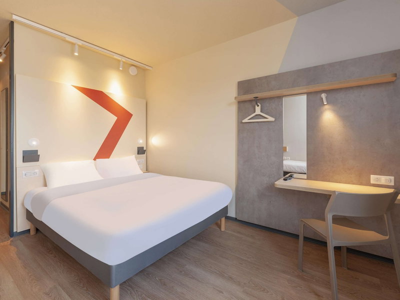 Ibis Budget Mont De Marsan, Mont-de-Marsan, France