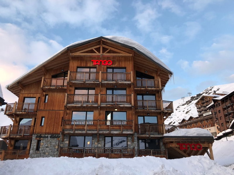 Langley Hotel Tango, Les Belleville, France