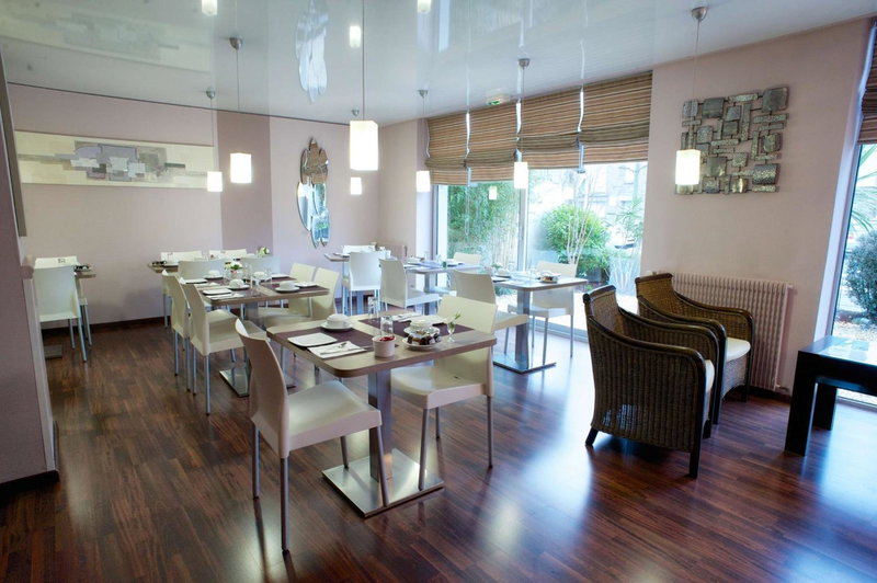 Brit Hotel Le Surcouf, Saint Malo, France