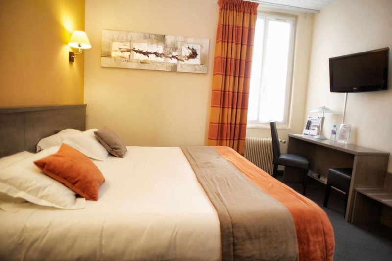 Brit Hotel Le Surcouf, Saint Malo, France