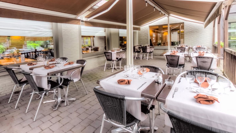 Logis Hôtel Des Acacias Lille Neuville en Ferrain, Restaurant l'Acacias Gourmand, Neuville-en-Ferrain, France