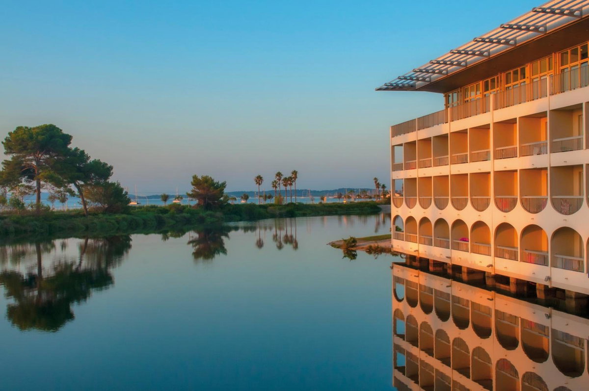 Hotel Club Le Plein Sud Vacances Bleues, France