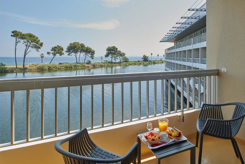 Hotel Club Le Plein Sud Vacances Bleues, Hyeres, France