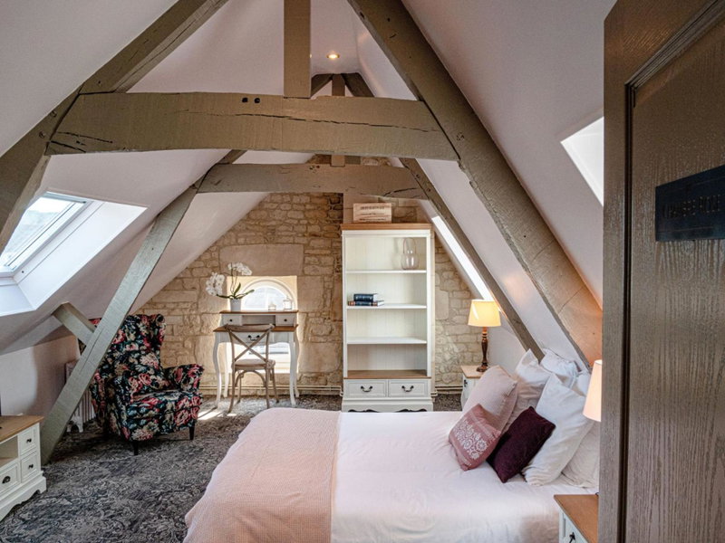 Clos Saint-Martin, Caen, France