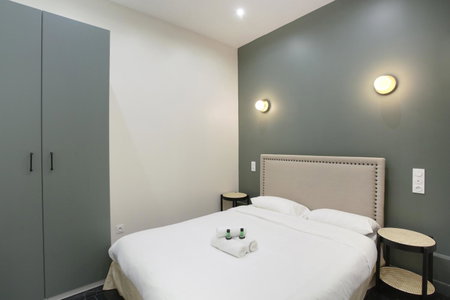 Rent a Room - Residence Charon, Paris, France