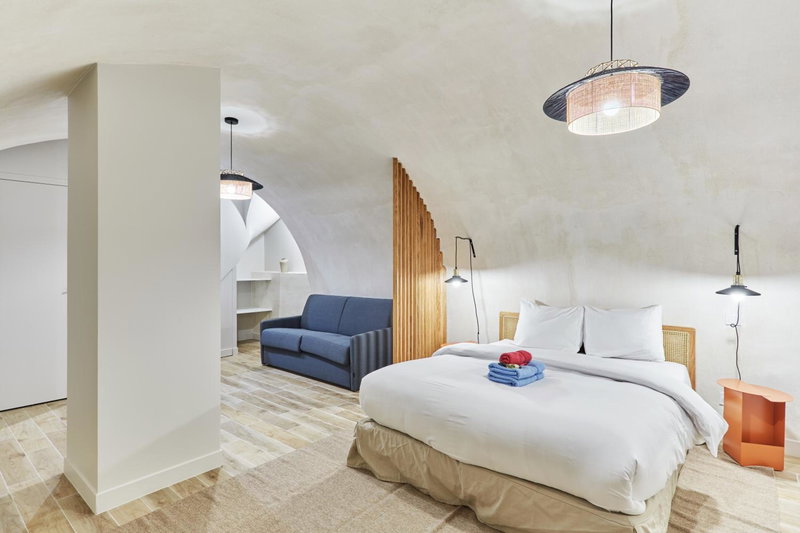 Rent a Room - Residence Charon, Paris, France