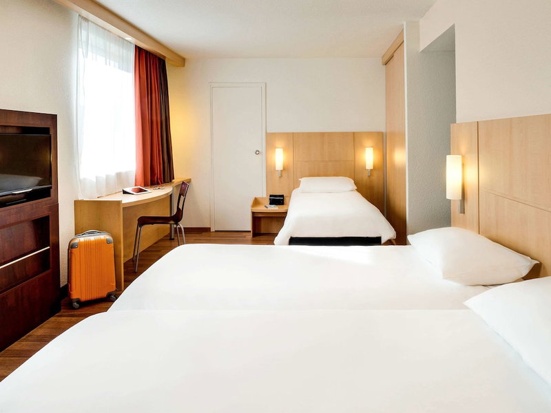Ibis Vichy, Vichy, France