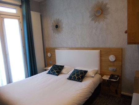 Brit Hotel Le Royal - Troyes, Troyes, France