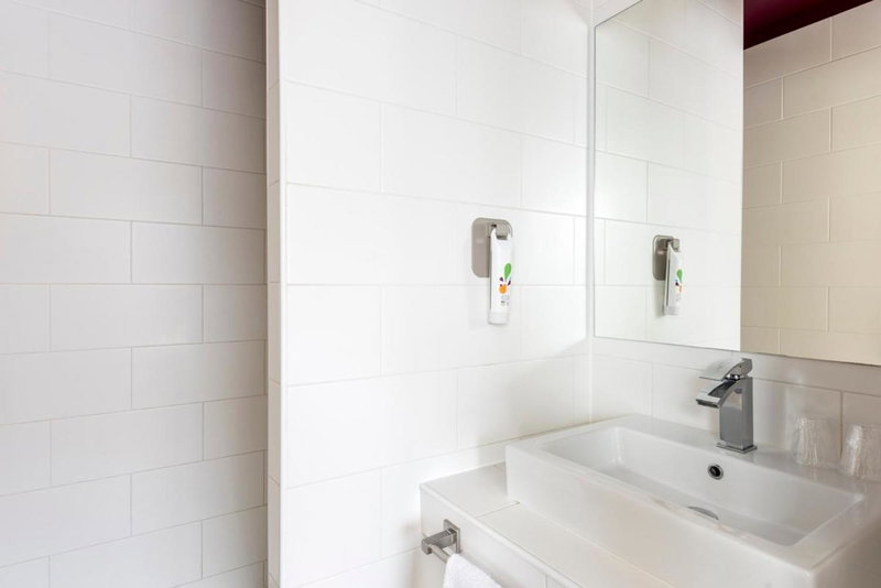 ibis Styles Saint Julien en Genevois accès espace aquatique UCPA Vitam INCLUS, Neydens, France