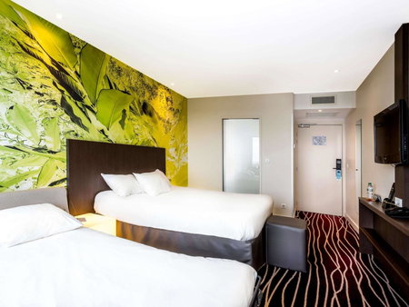 ibis Styles Saint Julien en Genevois accès espace aquatique UCPA Vitam INCLUS, Neydens, France