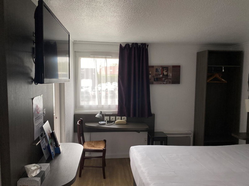 Brit Hotel Reims La Neuvillette, Reims, France