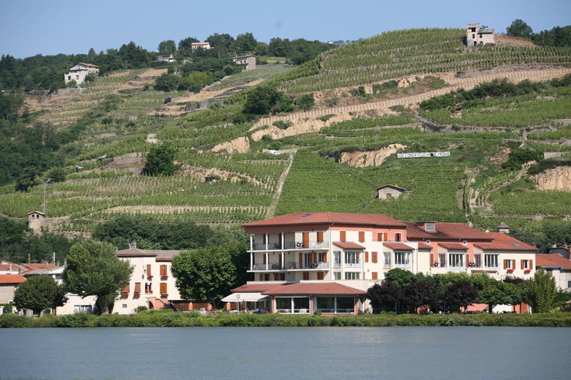 Hôtel Beau Rivage Condrieu, Condrieu, France