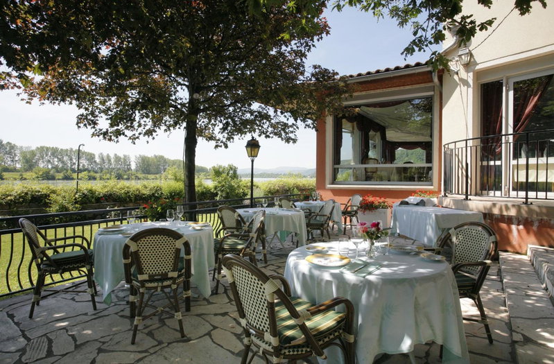 Hôtel Beau Rivage Condrieu, Condrieu, France