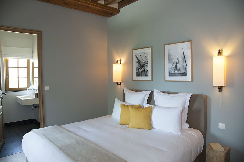 Manoir de Surville, Surville, France