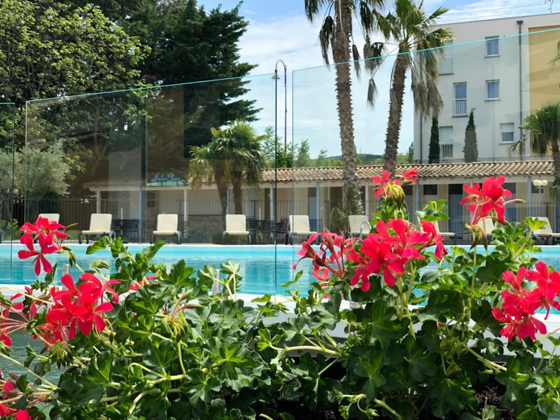 Logis Hotel Restaurant SPA Les Oliviers, Loriol-sur-Drôme, France